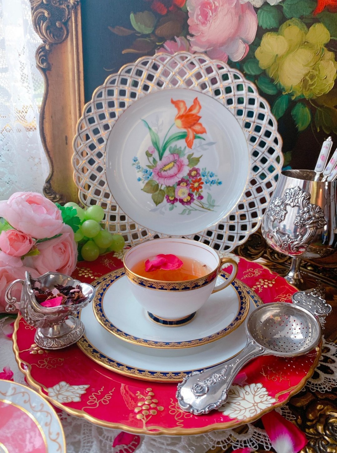 英国骨瓷Aynsley 安兹丽1905年设备艺术时期古董手绘花茶杯三件组 - 茶具/茶杯 - 瓷 