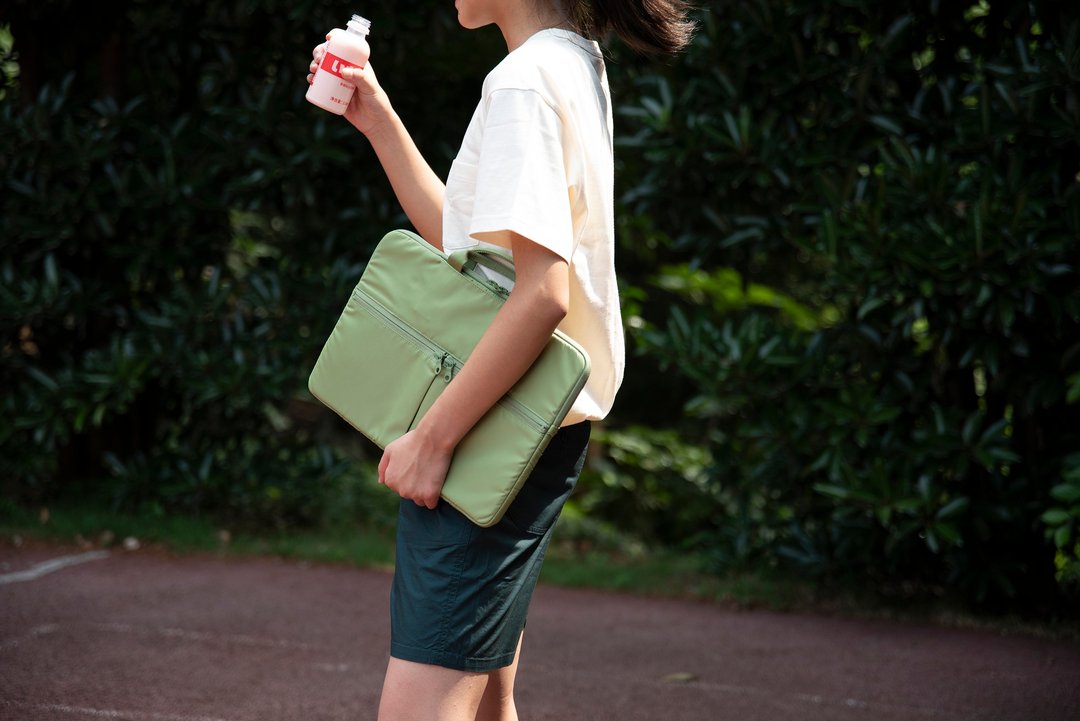 Pouch+ 復古纯色防水筆電包 便攜式公文包 iPad收納 大号 - 电脑包 - 尼龙 