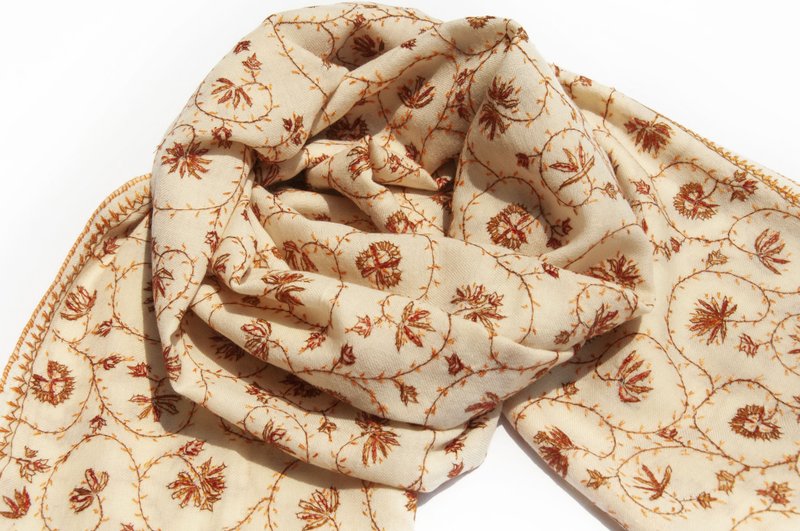 喀什米尔Cashmere/羊绒围巾/纯羊毛围巾披巾/戒指绒披肩-刺绣花朵 - 围巾/披肩 - 羊毛 多色
