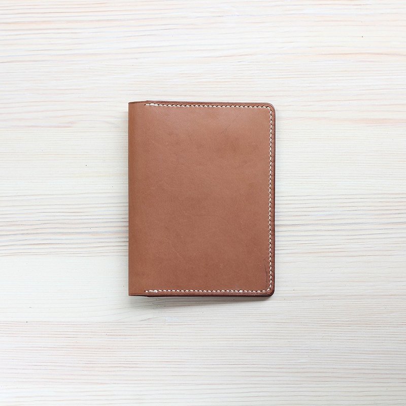 【颖川手创】爱旅行护照夹/红咖色/牛皮纯手缝 - 护照夹/护照套 - 真皮 卡其色