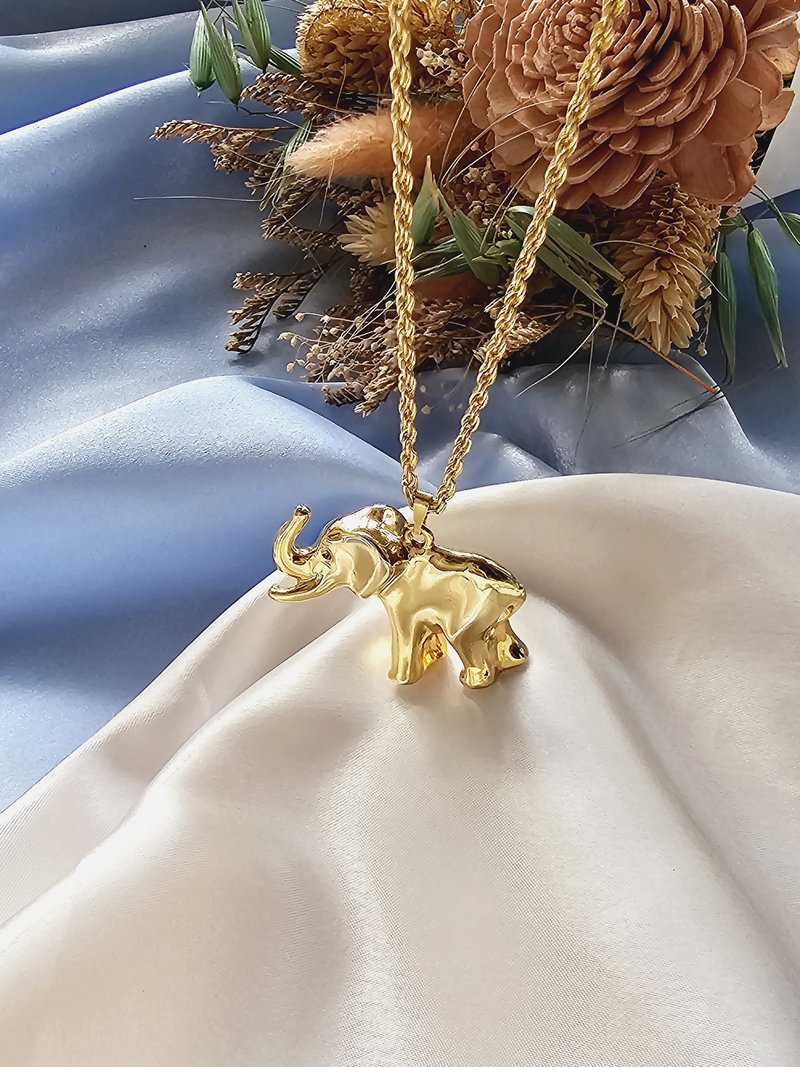 立体金色大象麻花绞绳项链/长链/珠宝首饰/vintage西洋古董 - 长链 - 其他金属 