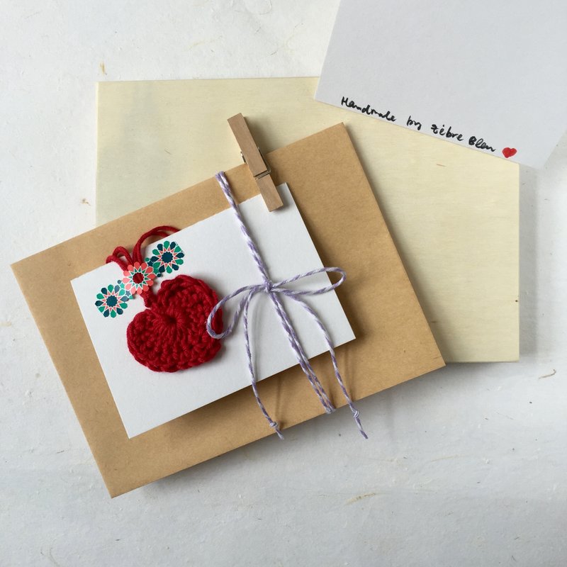 手工心意咭  |  钩织心心  |  温度窝心  |  4款颜色配搭 - 卡片/明信片 - 纸 红色