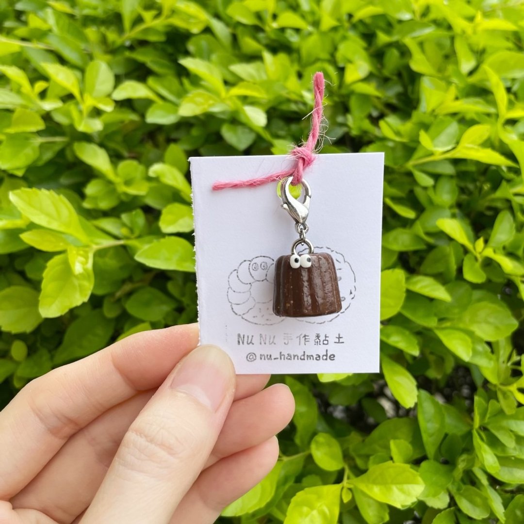 怪怪仿真可丽露小吊饰 - 吊饰 - 粘土 咖啡色