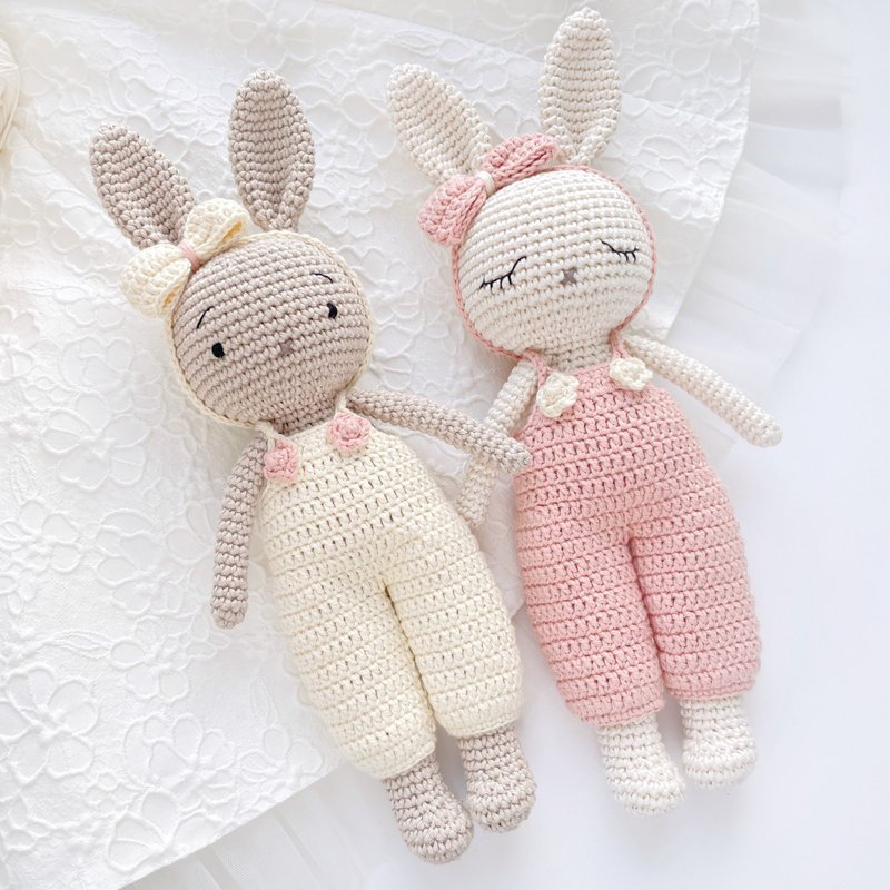 Bunny CHLOE. Crochet toy for kids. Amigurumi doll - 玩具/玩偶 - 棉 多色