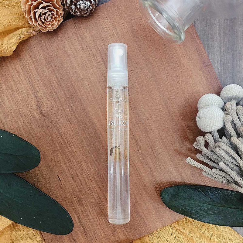 Take a Snooze眯一下 - 迷你空间喷雾10ml/No.1薄香USUKOH - 香水/香膏 - 精油 黄色