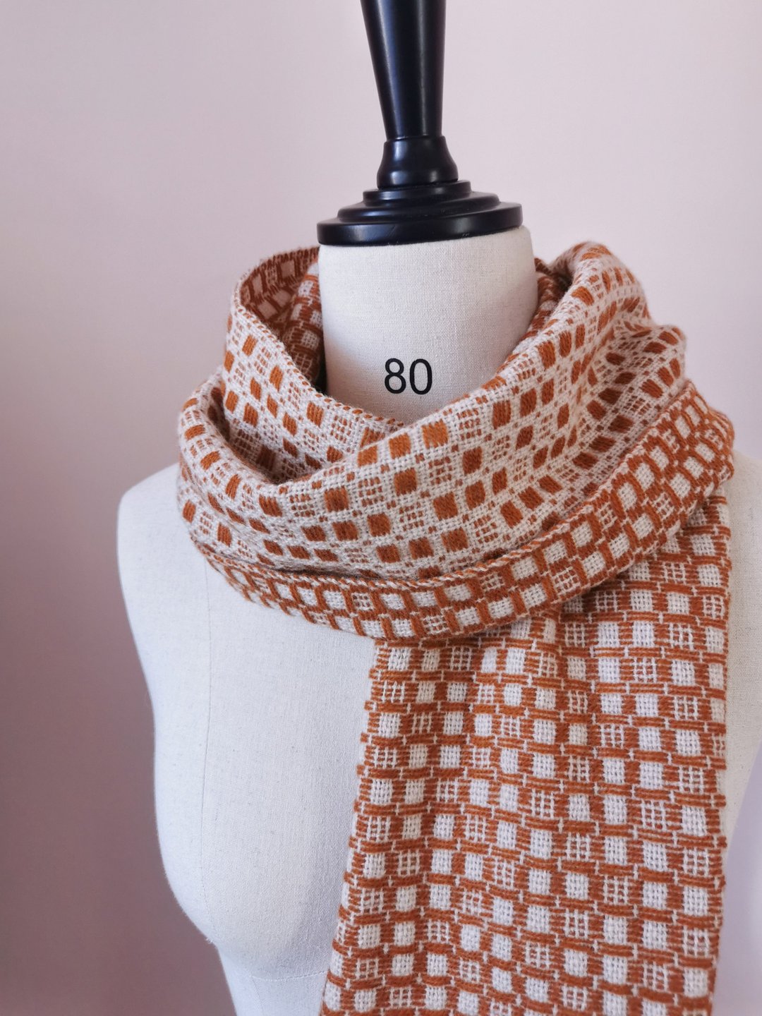 Handwoven by Carina | 手织美丽诺羊毛围巾 - 围巾/披肩 - 羊毛 咖啡色