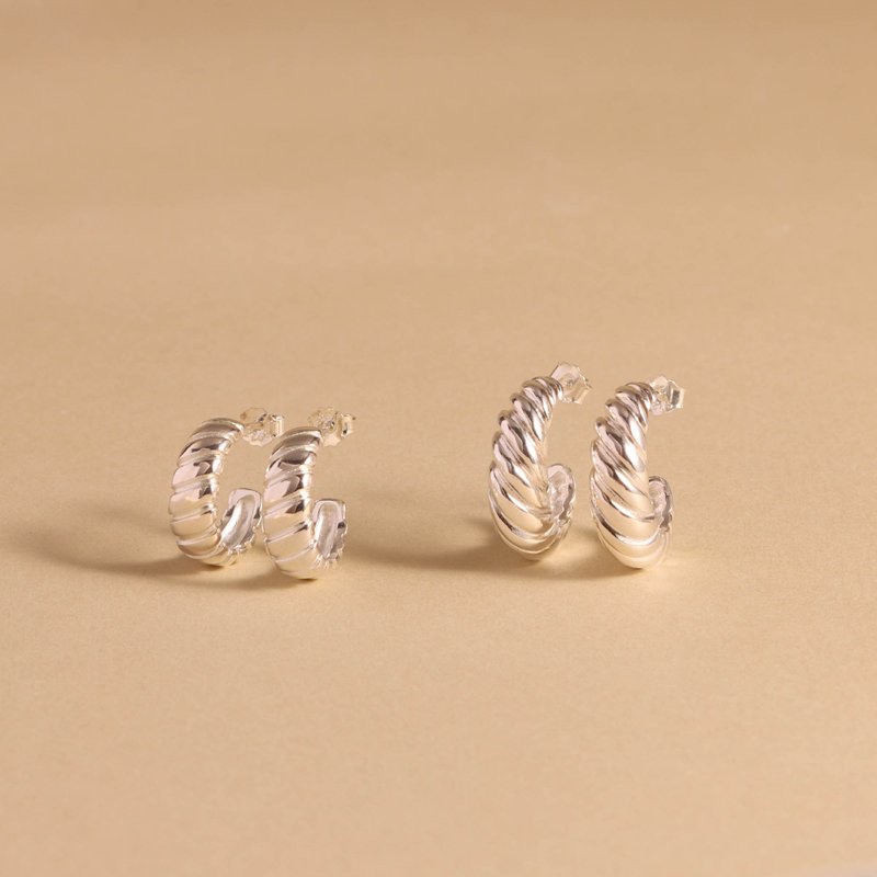 s925銀歐美風經典款鍍金牛角包耳環 扭紋耳環 易扣耳環 禮物推薦 - 耳环/耳夹 - 银 金色