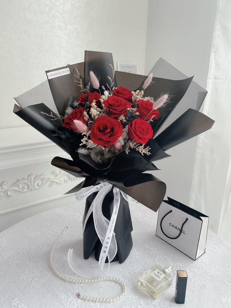 经典红色永生玫瑰花束 - 干燥花/捧花 - 植物．花 红色