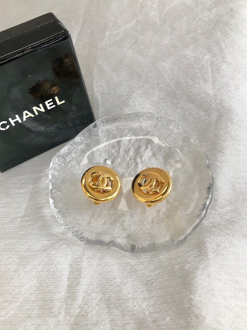 【 日本直送 名牌中古包 】CHANEL 香奈儿 耳环 金色 双C Logo 圆形 vintage 古董 旧款 2huxmb - 耳环/耳夹 - 其他材质 金色