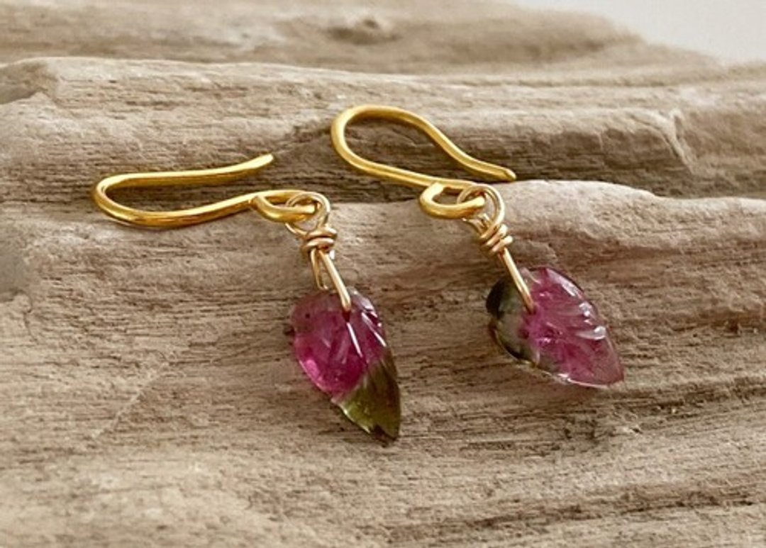 K24 Water Melon Tourmaline Pure Gold Hook Watermelon Tourmaline Pure Gold Earrings - 耳环/耳夹 - 宝石 