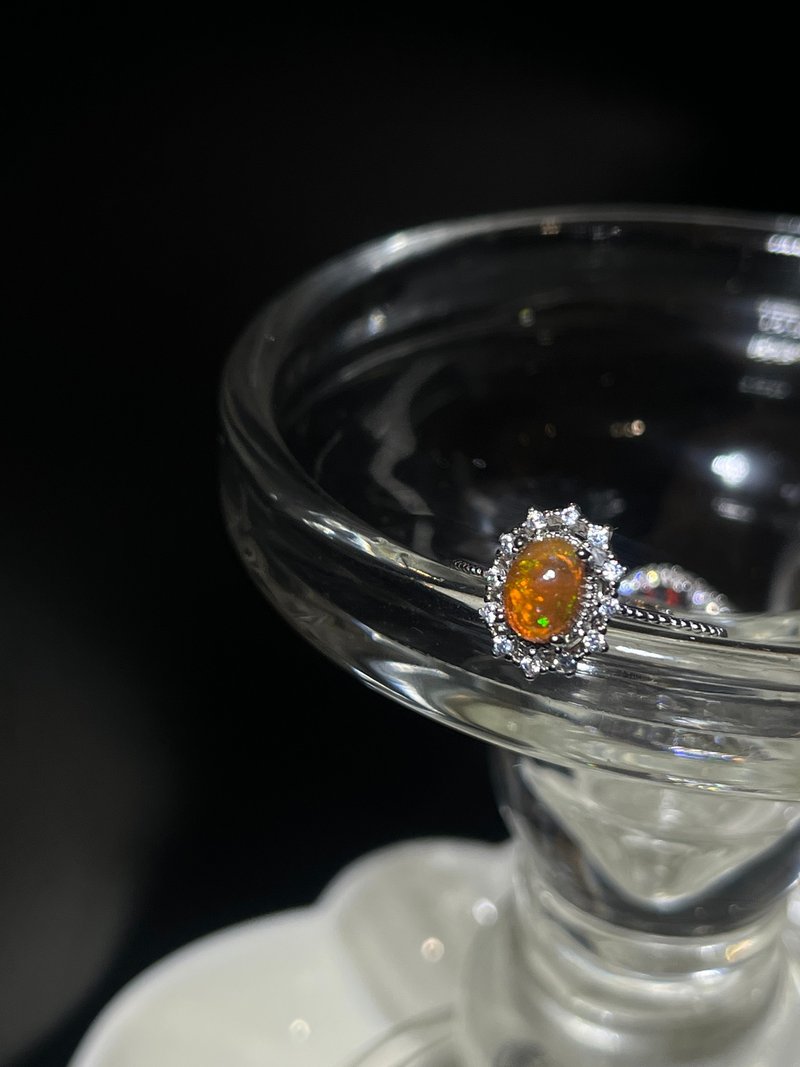 斑烂之境。火欧泊 欧泊戒指 s925 纯银戒指 - 戒指 - 宝石 橘色