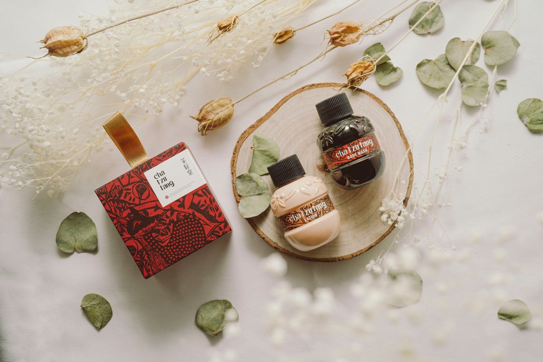 茶籽堂 小鹿版画缎带礼盒 50mL*2 (每组10盒) - 沐浴用品 - 植物．花 红色