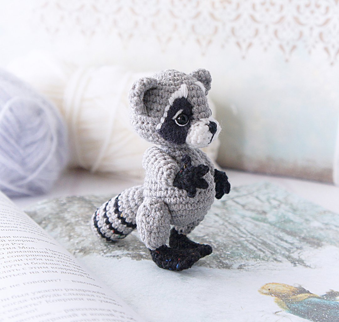 Raccoon stuffed animal doll, Forest soft toy, Woodland animal toy, Pocket toy - 玩偶/公仔 - 羊毛 灰色