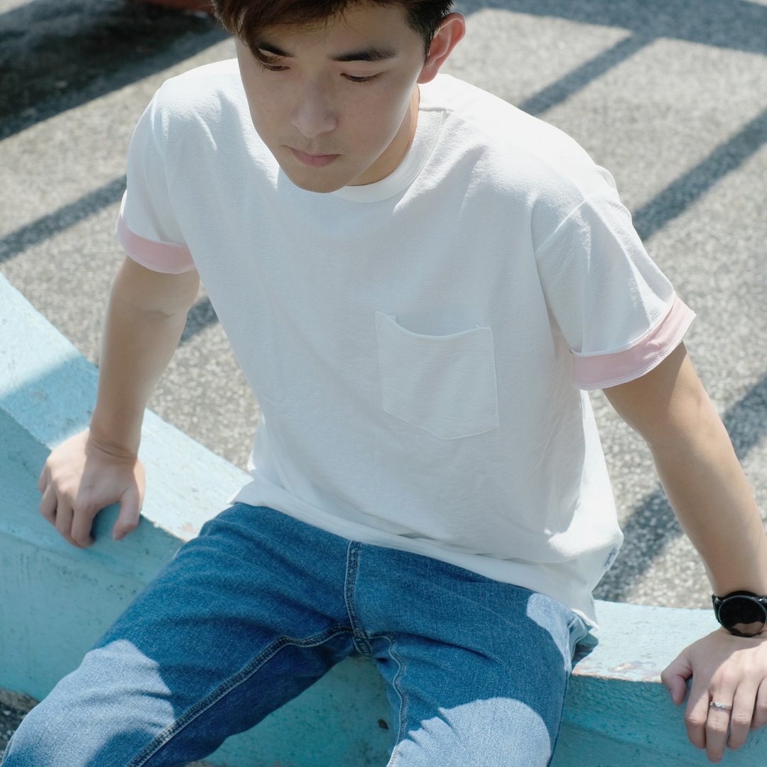 夏日宽版口袋T 中性T恤 /简约款式/纯棉材质/蓝染/素T/情侣/礼物 - 男装上衣/T 恤 - 棉 白色