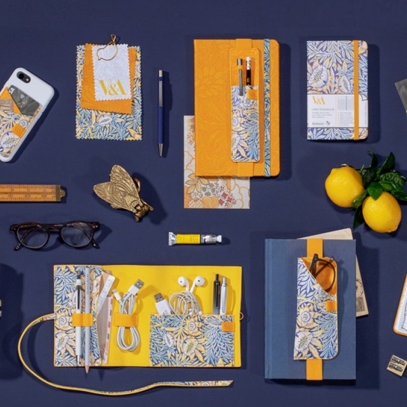 V&A博物館莫里斯文創 筆記本辦公眼鏡收納包書籤手機卡包Bookaroo - 笔记本/手帐 - 其他材质 