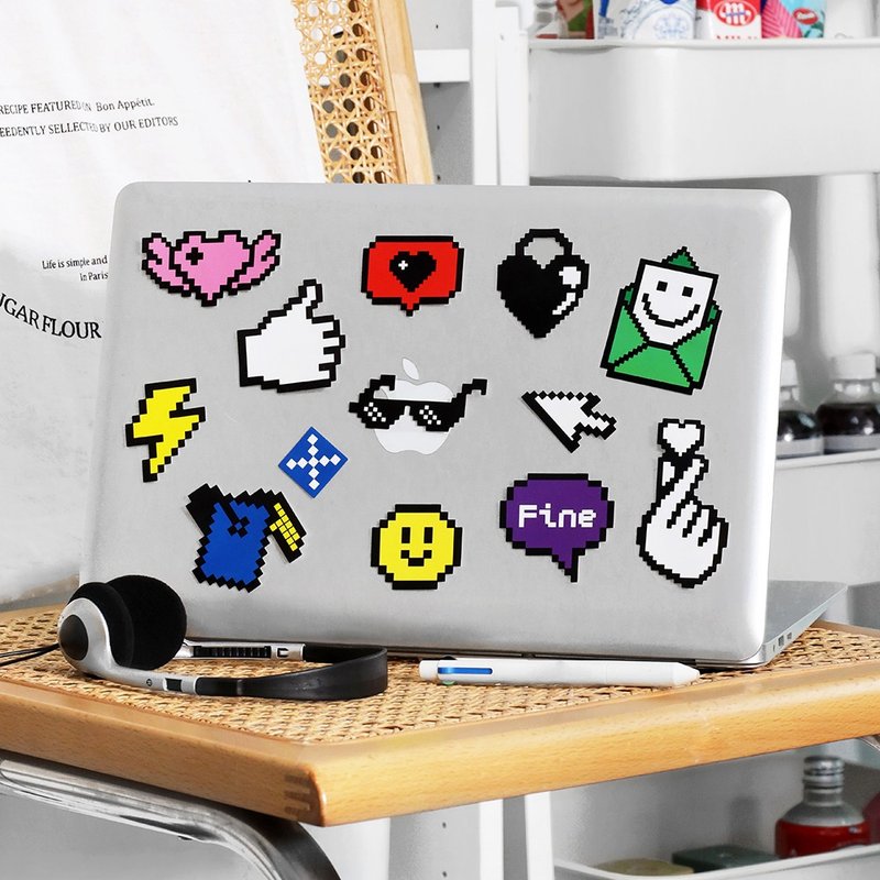 InfeelMe暖空像素世界系列装饰行李箱电脑生活小物不干胶模切贴纸 - 贴纸 - 纸 