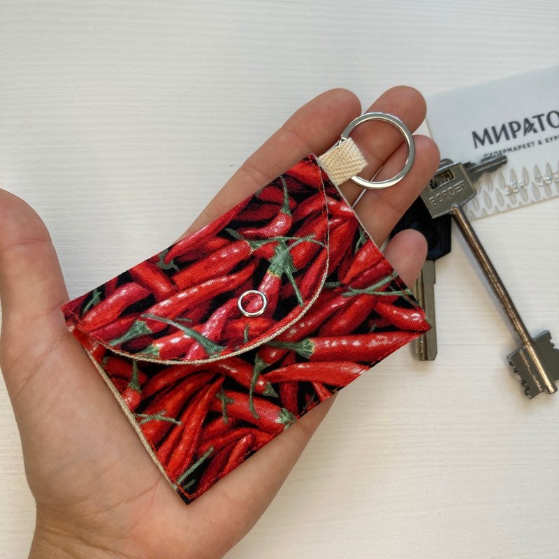 附钮扣卡片夹 9 厘米 x 6.5 厘米 - 名片夹/名片盒 - 棉．麻 红色