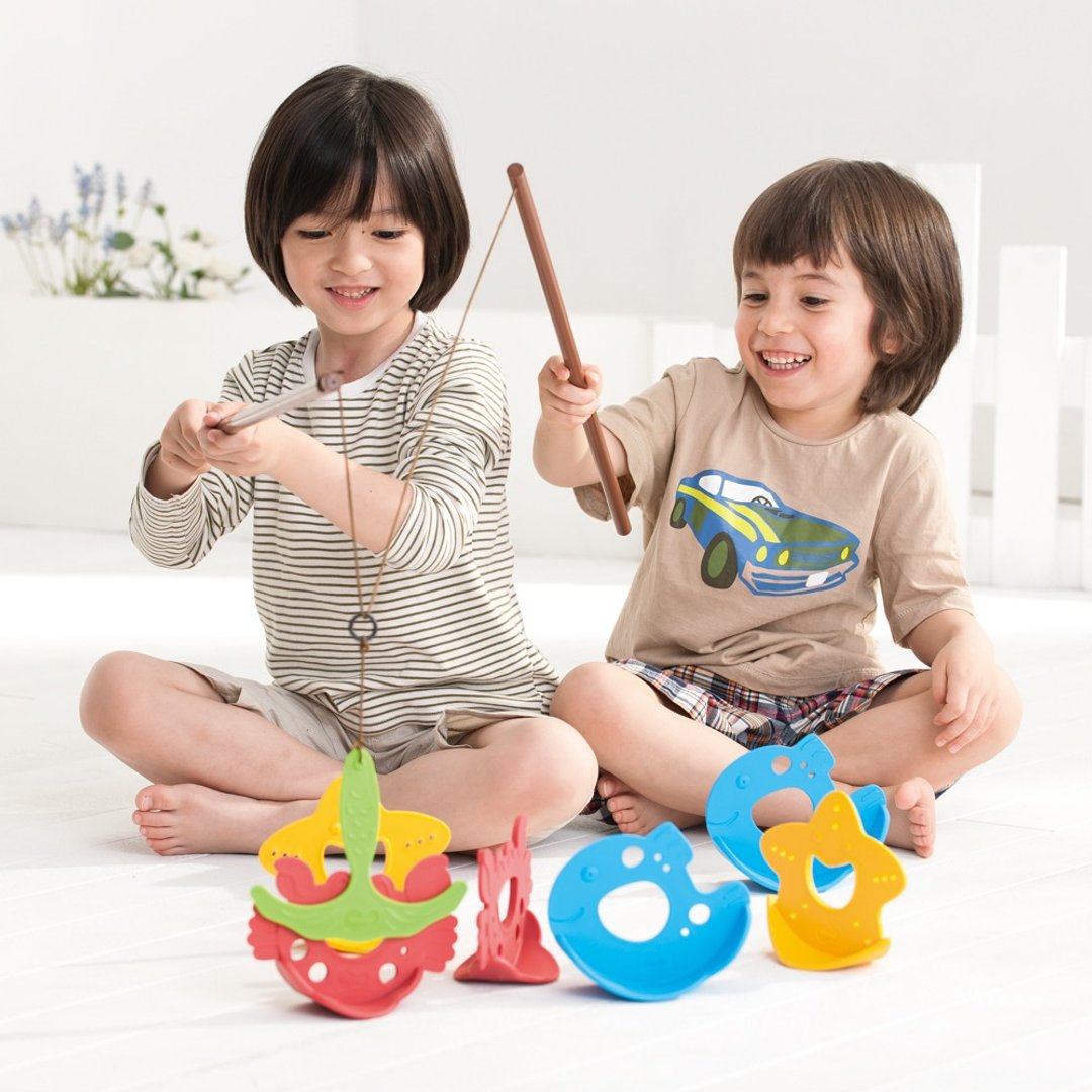 Weplay 摇摆钓鱼乐 - 桌游/玩具 - 塑料 多色