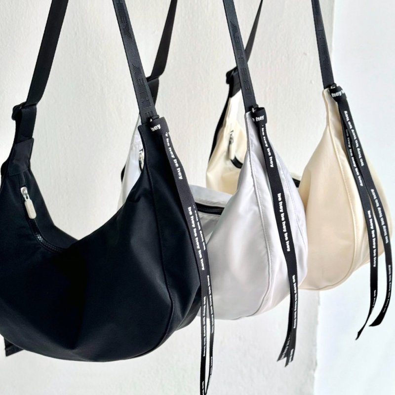 韩国BE HEY 香蕉包 - 侧背包/斜挎包 - 尼龙 黑色