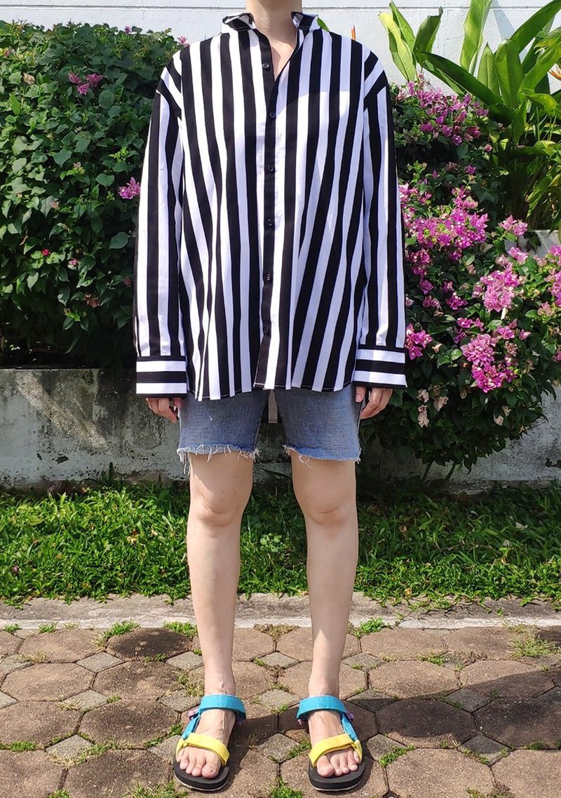 燕尾服领衬衫，长袖，黑白条纹，棉质。 - 男装衬衫 - 棉．麻 黑色
