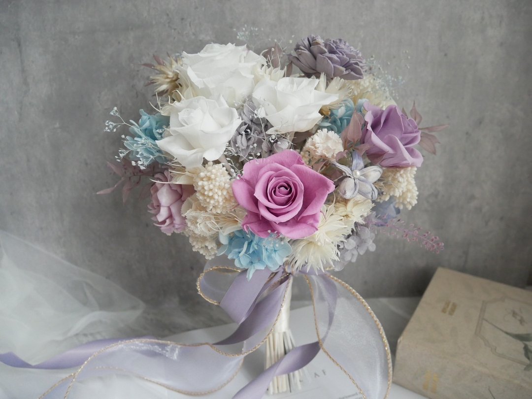 韩式不凋捧花【纯白蓝紫】永生捧花/拍婚纱/婚礼捧花 - 干燥花/捧花 - 植物．花 白色