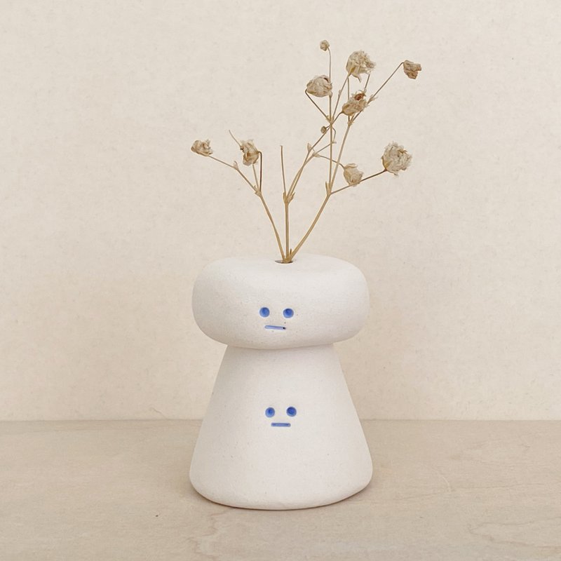 BUGS | 干花花器 | 香薰油扩香石 | 线香座 | Mushroom Pudding - 花瓶/陶器 - 陶 白色