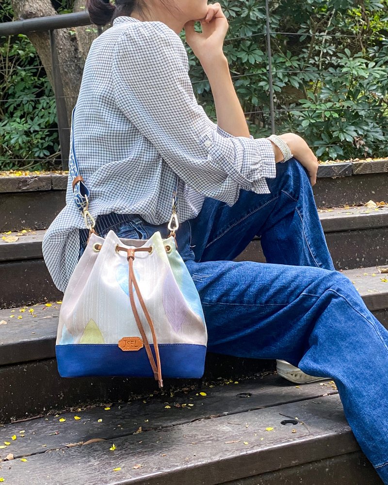 质感拼接水桶包 - 束口袋双肩包 - 其他材质 