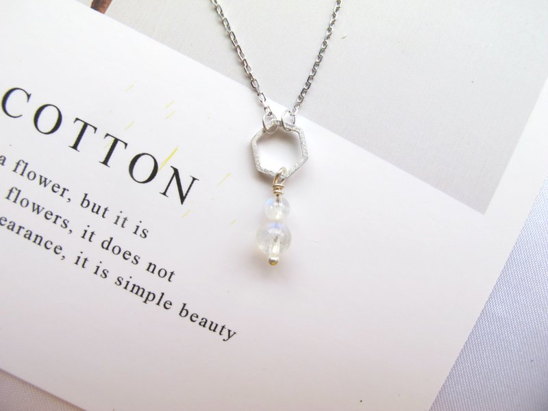 【一抹月光 - 光凌】月光石 x 925银 - 手创天然石系列 - 项链 - 水晶 白色