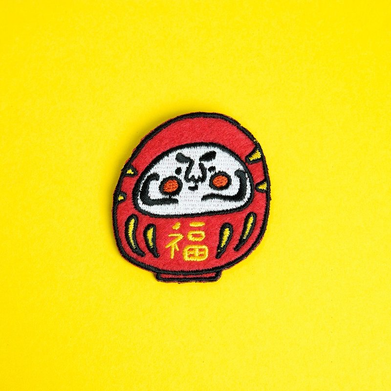 刺绣别针 / 不倒翁达摩 - 徽章/别针 - 绣线 红色