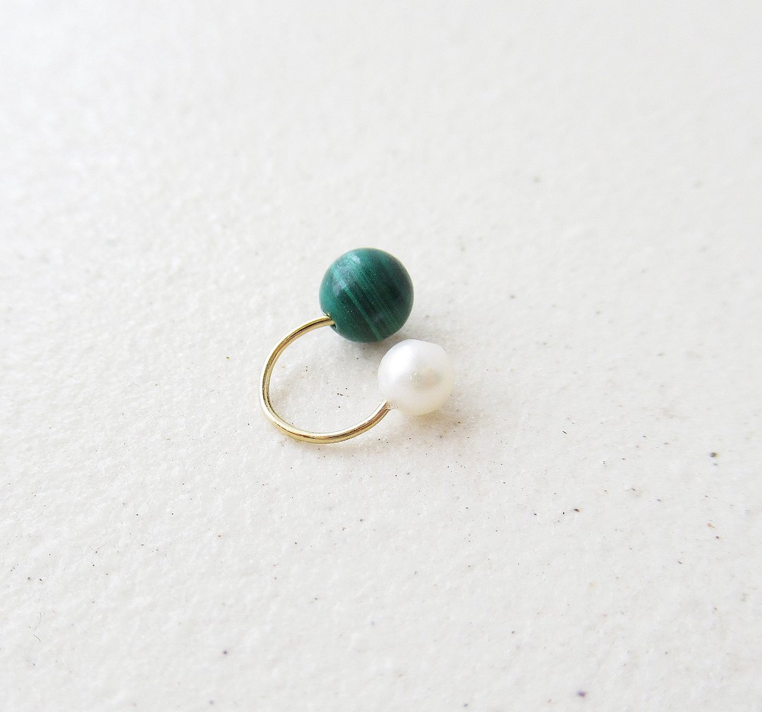 3 WAYS, Malachite and Freshwater pearl (Ear cuff) - 耳环/耳夹 - 石头 绿色