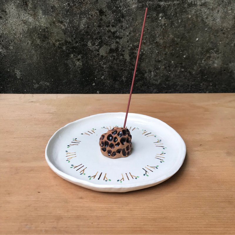 天然屿/线香座 香插 石头 珊瑚礁 大树 圆满 万病退散 新年 布新 - 蜡烛/烛台 - 陶 咖啡色