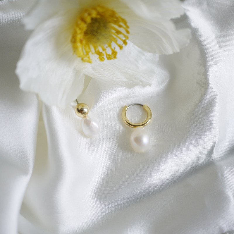 不对称设计淡水珍珠耳环 - 耳环/耳夹 - 其他金属 金色