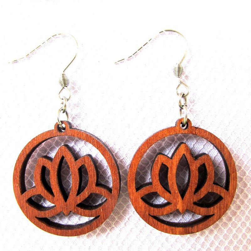 Wooden Earrings - Lotos Flower - 耳环/耳夹 - 木头 咖啡色