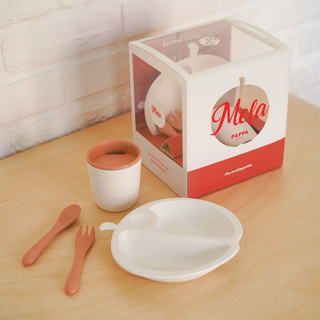 【Mastro Geppetto】日本宝宝副食品餐具礼盒组-苹果 (附提袋) - 儿童餐具/餐盘 - 竹 红色