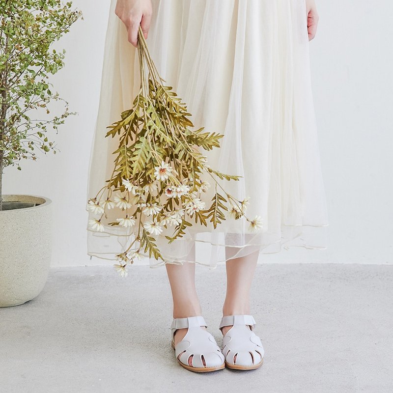 夏日限定 ! 小镂空罗马平底凉鞋 Sandals - 男女凉鞋 - 其他人造纤维 