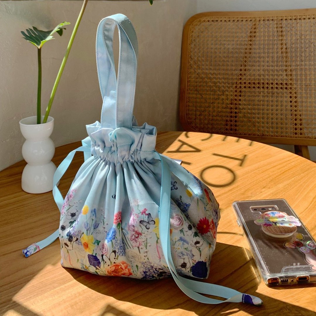 ttq floral drawstring bucket bag, baby blue drawstring handbag la - 束口袋双肩包 - 丝．绢 蓝色