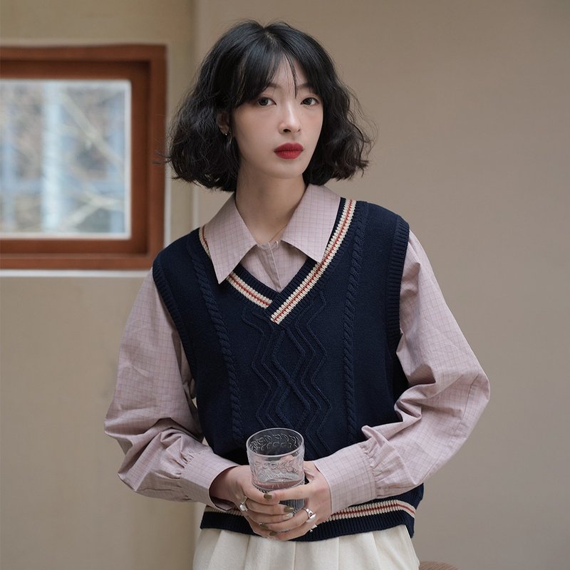 学院风撞色针织背心|马甲背心|春款|两色|Sora-892 - 女装背心 - 棉．麻 多色