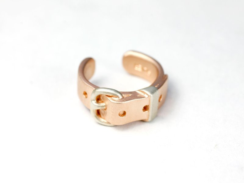 皮带耳扣 cute PK 4mm - 耳环/耳夹 - 纯银 粉红色