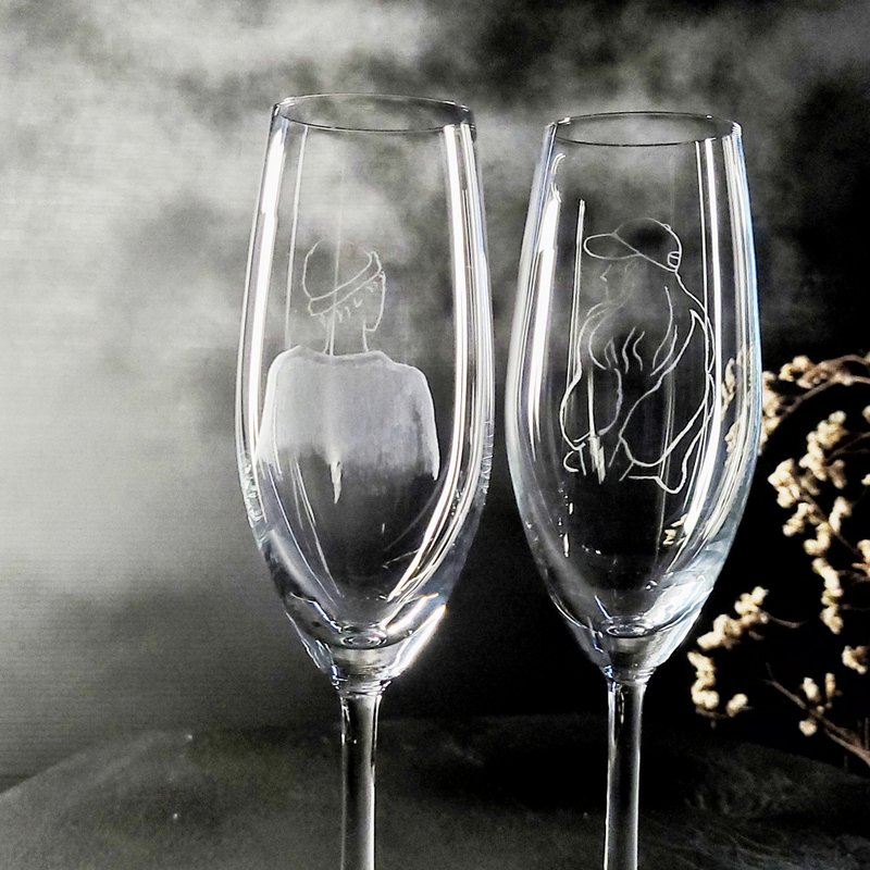 【爱你一万年对杯】客定手雕 In love 气泡酒对杯 免费刻字 - 酒杯/酒器 - 玻璃 透明
