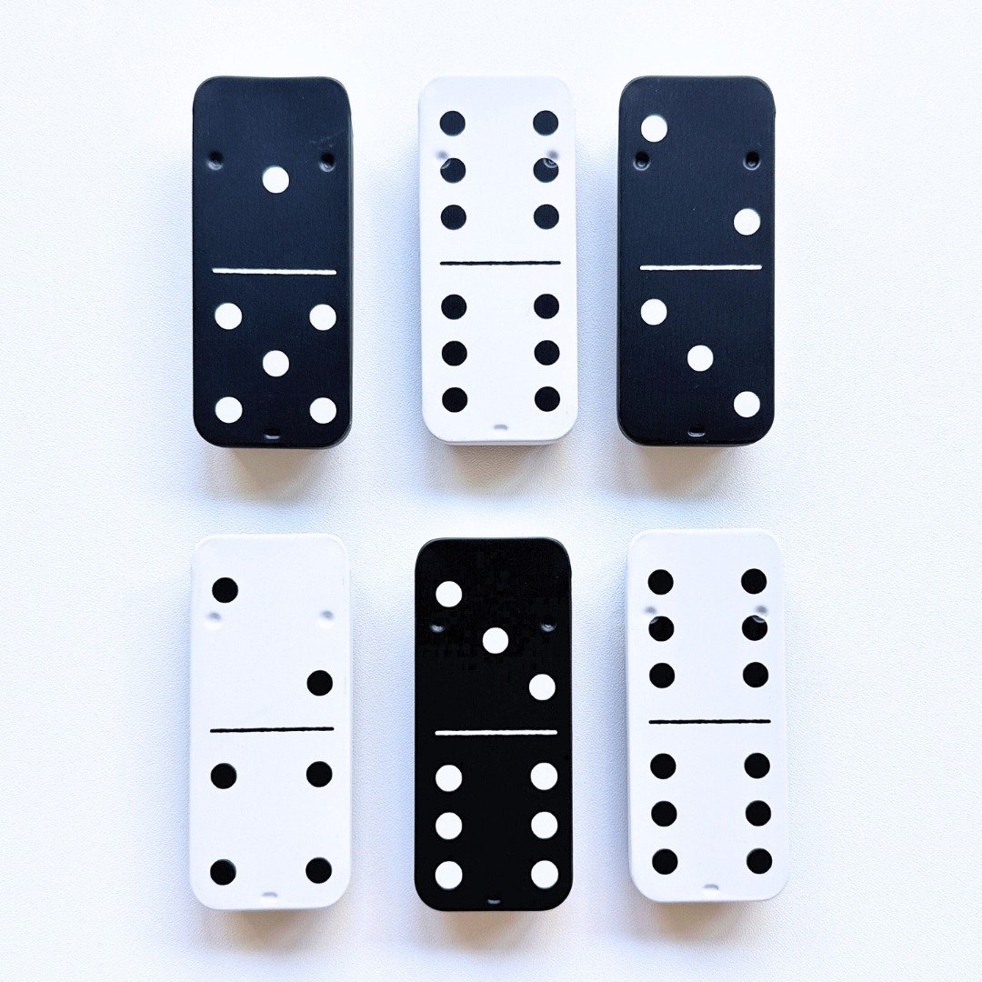 Domino 骨牌票卡糖果礼盒 - 2款入【英国糖迷你包2包入】 - 零食/点心 - 其他材质 黑色