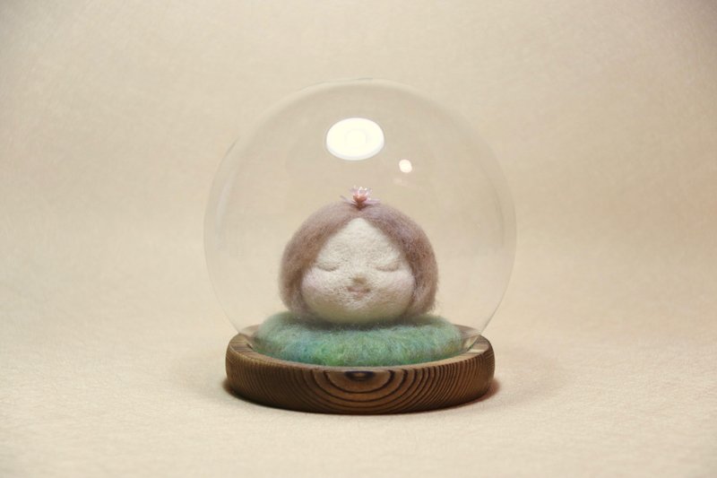 一个人的午后之二 |午后可爱羊毛氈永生花手作雕塑擺件娃娃玻璃罩 - 摆饰 - 羊毛 卡其色