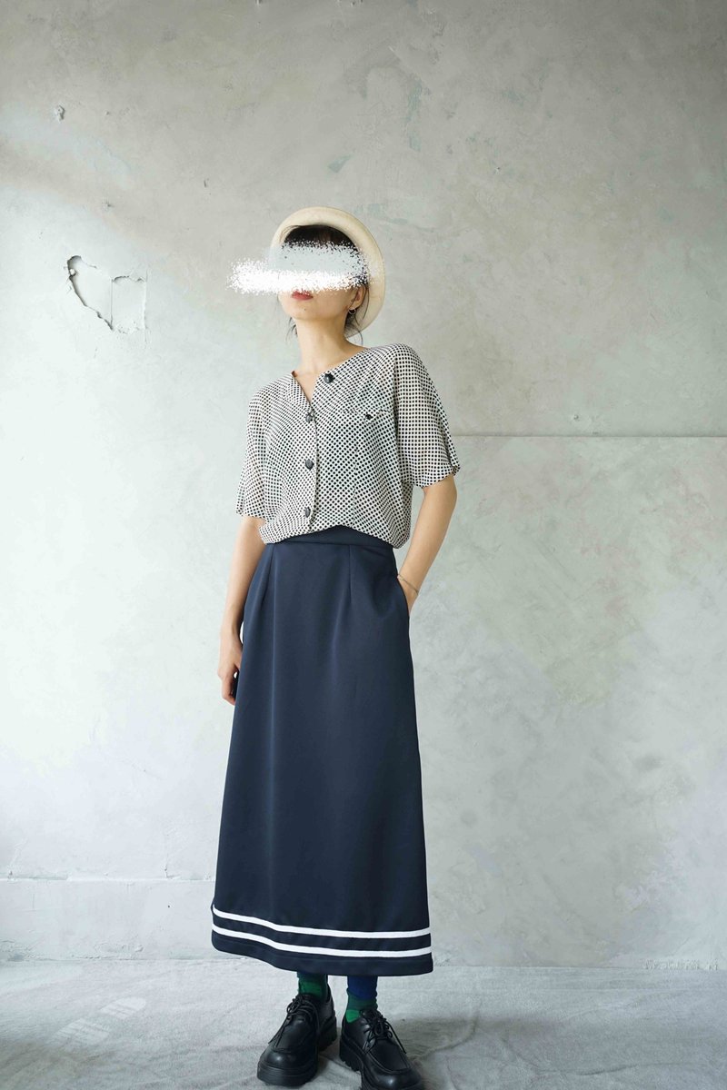 设计手作-日系深蓝水手服A字长裙 - 裙子 - 聚酯纤维 蓝色