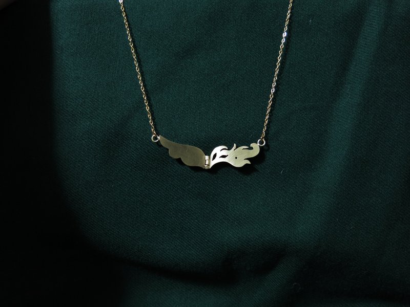 展翅高飞 - 项链 - 铜/黄铜 金色