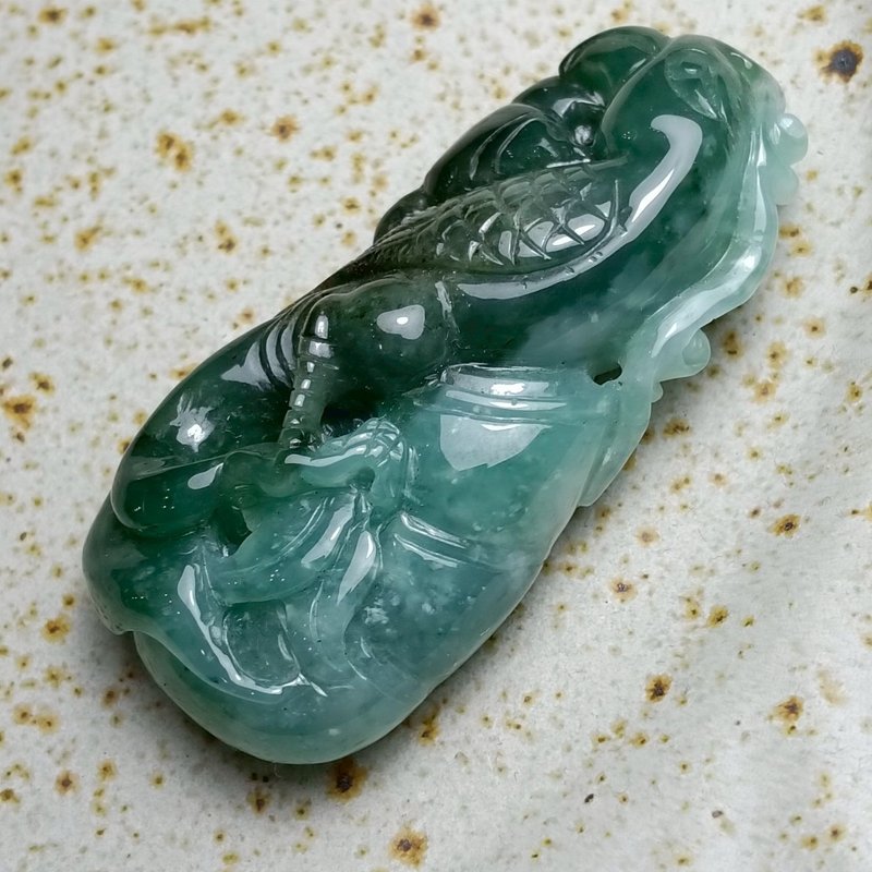 J0103天然翡翠A货 . 细糯油青豆绿长寿鸟 鹦鹉.英武.挂饰. - 摆饰 - 玉石 