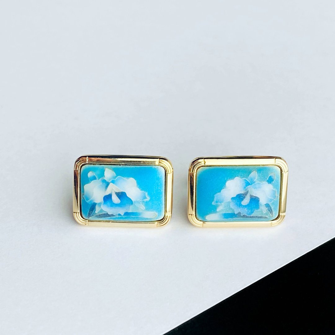 Frosted Cattleya [Sky Blue Light Blue] Cloisonne Cufflinks Cufflinks Pure Silver Frosted Wired Cloisonne 18kgf - 袖扣 - 其他材质 蓝色