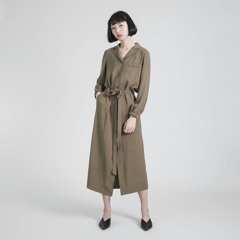 Sudden 蓦然绑带洋装_8AF106_军绿 - 洋装/连衣裙 - 棉．麻 绿色