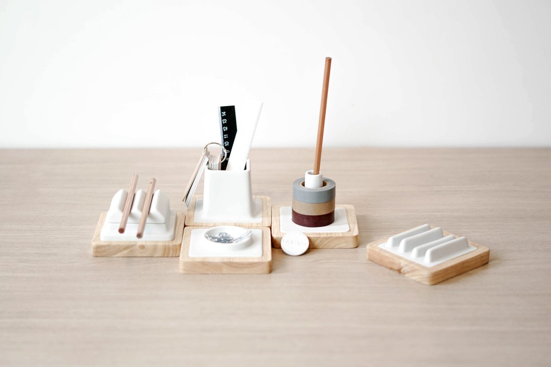 Jigsaw Stationery Organizer - 笔筒/笔座 - 陶 白色