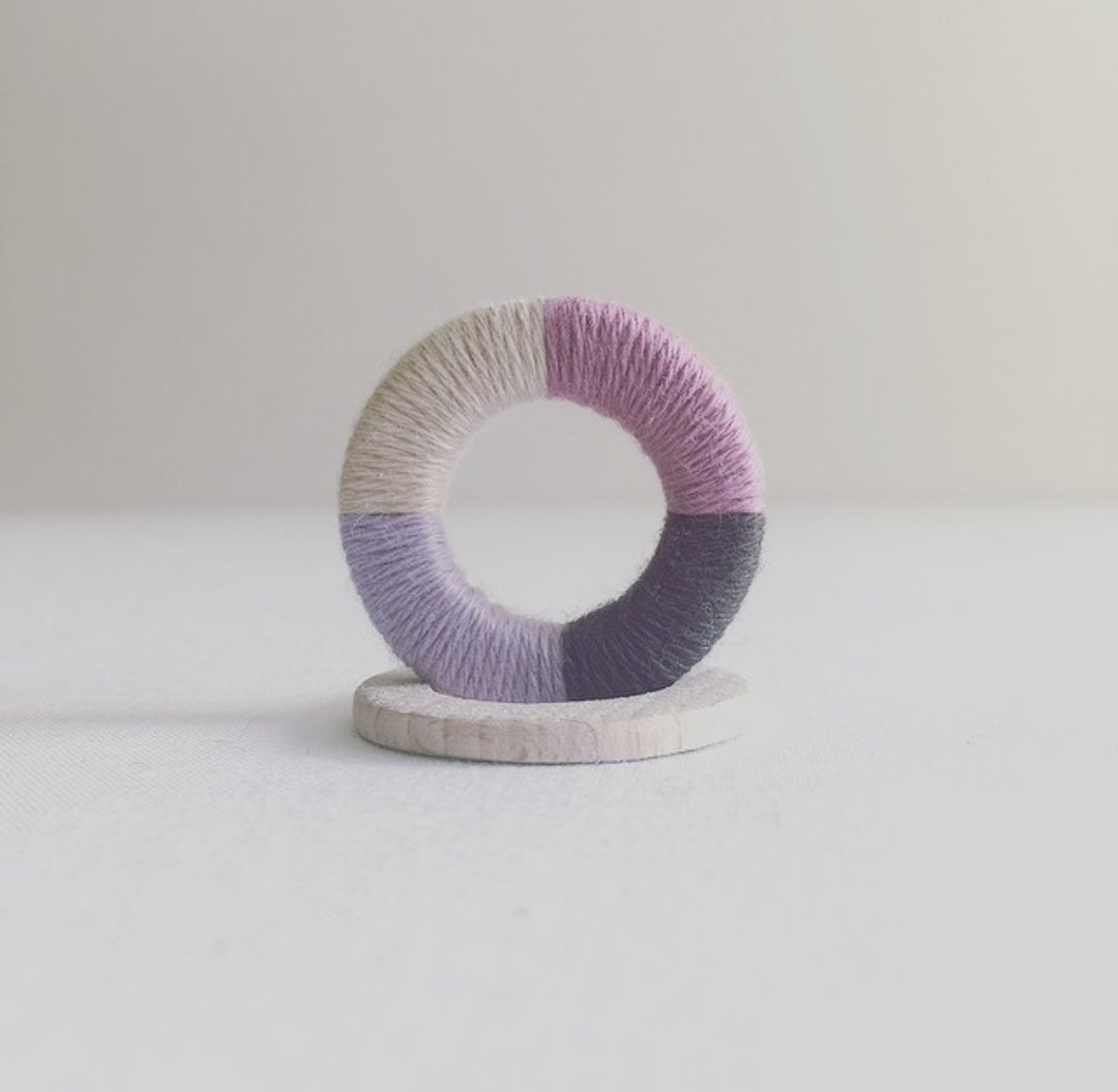 (Small) tone brooch - 胸针 - 棉 紫色