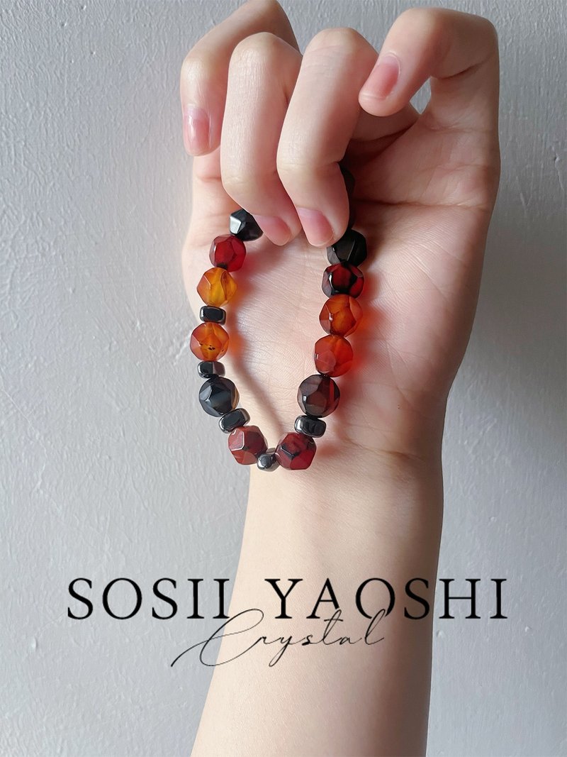 Sosii | Crystal 18 天然水晶手链 | 赤 | - 手链/手环 - 玉石 红色