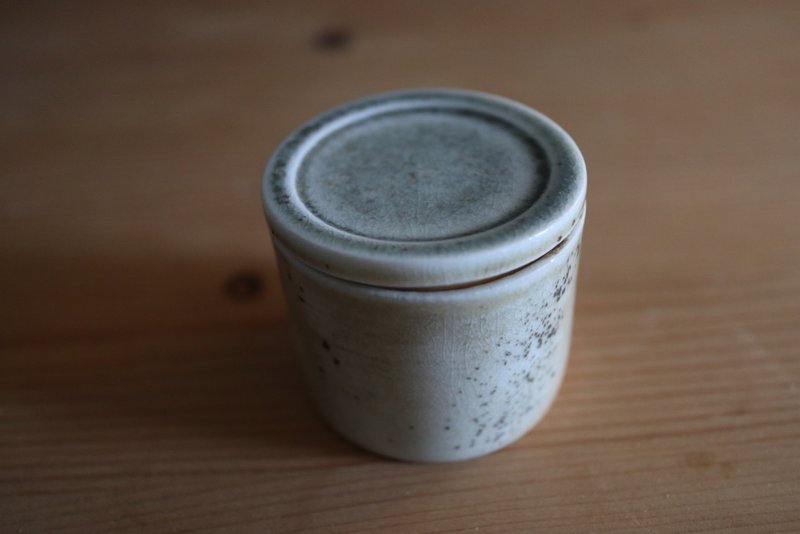 惜福微岚柴烧席罐 - 茶具/茶杯 - 瓷 橘色